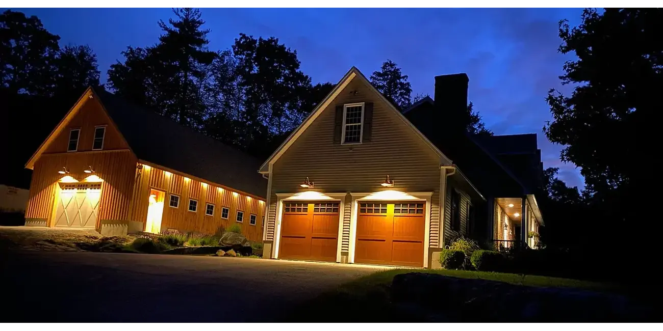 Soffit lighting installation